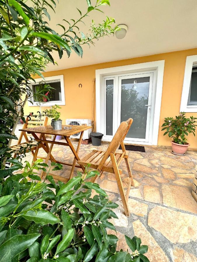 Tzavelitiko Home Химара Экстерьер фото